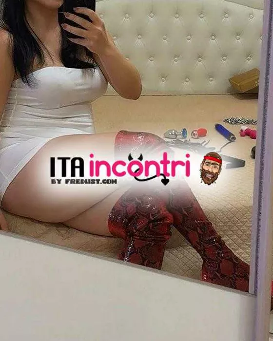 escort.it - PADRONA ITALIANA SOLO PER SCHIAVI GENEROSI NO SESSO