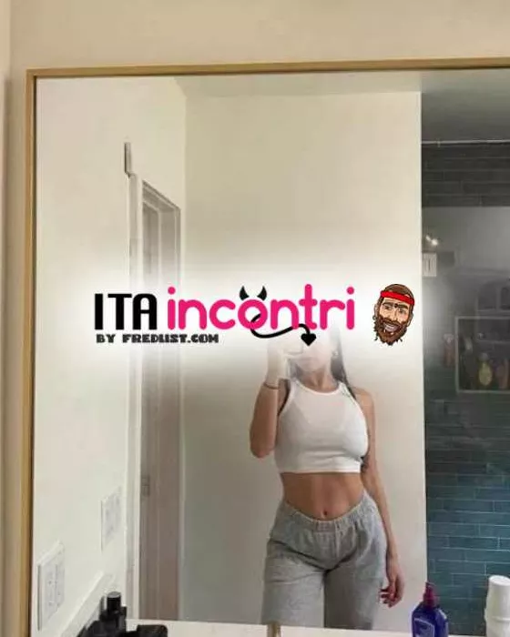 escort.it - Paese.   Sono disponibile per tutte le tue soddisfazioni sessuali a pagamento.