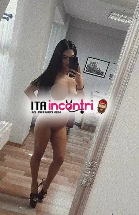 escort.it - RAGAZZA ELEGANTE, PASSIONALE😻, INTRIGANTE❤ MA ALLO STESSO TEMPO ANCHE DOLCE.🍫 CORPO DA FAVOLA 🤪PIENO DI CURVE PERFETE😜CALDISSIMA, GOLA PROFONDA 😮🤤PRON