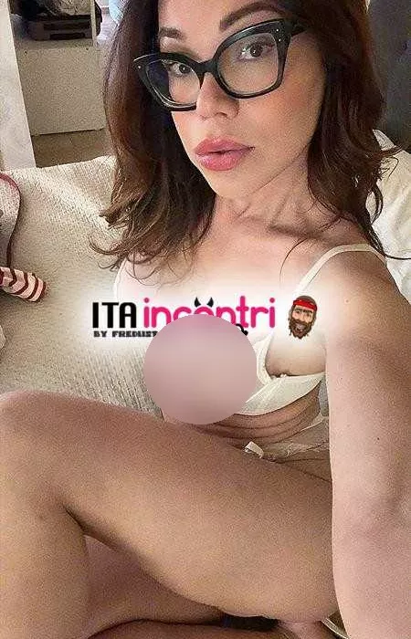 escort.it - Sabrina Rios, la professoressa del sesso laureata in POMPINOLOGIA