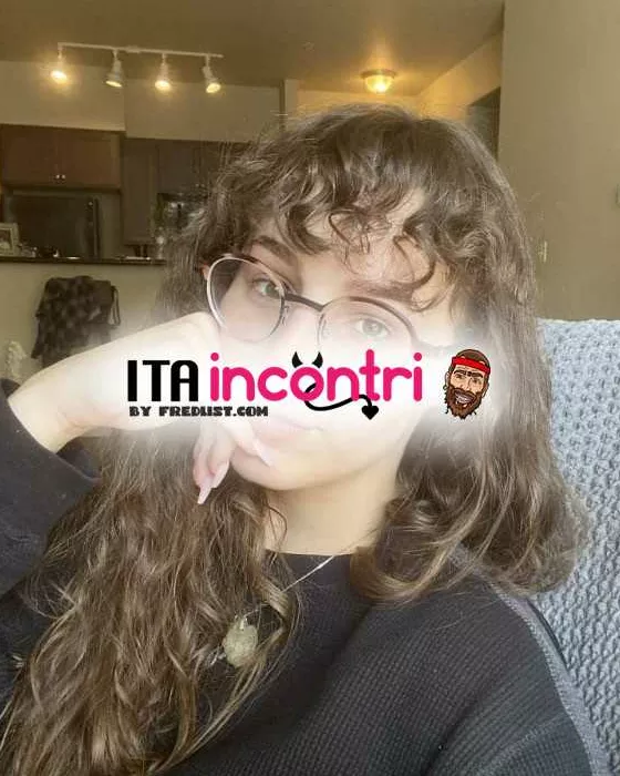 escort.it - San Vincenzo sesso massage disponible