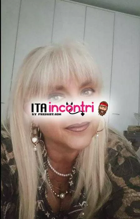 Foto di 3895683411