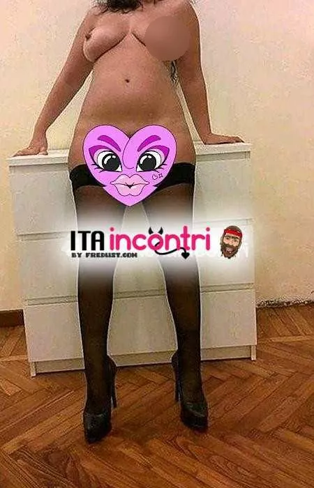 escort.it - SONO DIVERSA DALLE ALTRE: ho una attrazione MANIACALE per il CAZZO, vivo per il CAZZO, voglio CAZZO tutto il giorno e non ne sono mai sazia!! Capisco