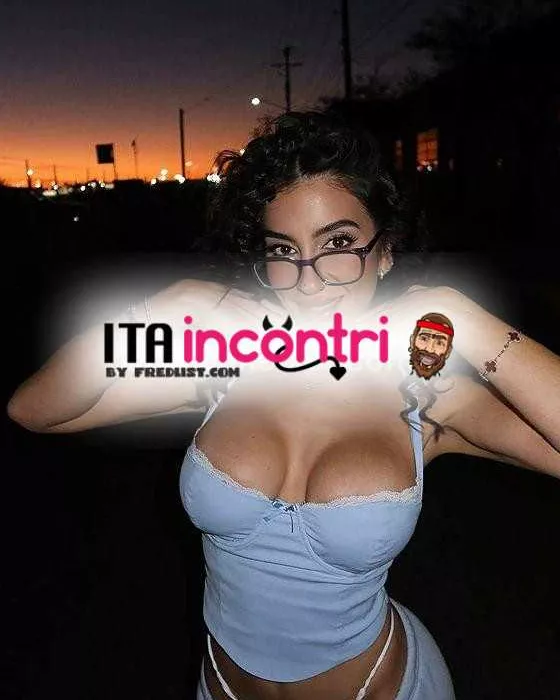 escort.it - Sono una donna sensuale e affascinante d'Oriente, per chi cerca tenerezza,

momenti intimi e coccole… Adoro la lingerie più raffinata e seducente, c