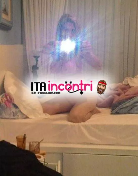 escort.it - Splendida donna francese per la prima volta a Chivasso