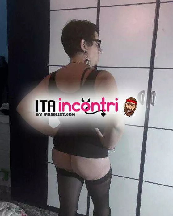 escort.it - Torre san gennaro ti aspetta TIZIANA per soddisfare i tuoi desideri e farti godere al massimo.
signora caldissima vogliosa e completissima.