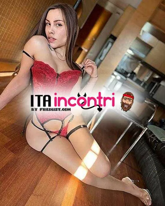 escort.it - TRANS BRITANI  BELLA💓ATTIVA, PASSIVA, FEMMINA CARICA DI LATTE CALDO DISPONIBILE PER OGNI TUA FANTASIA