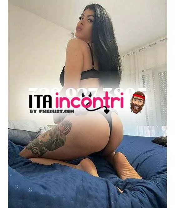 Foto di 3289273895