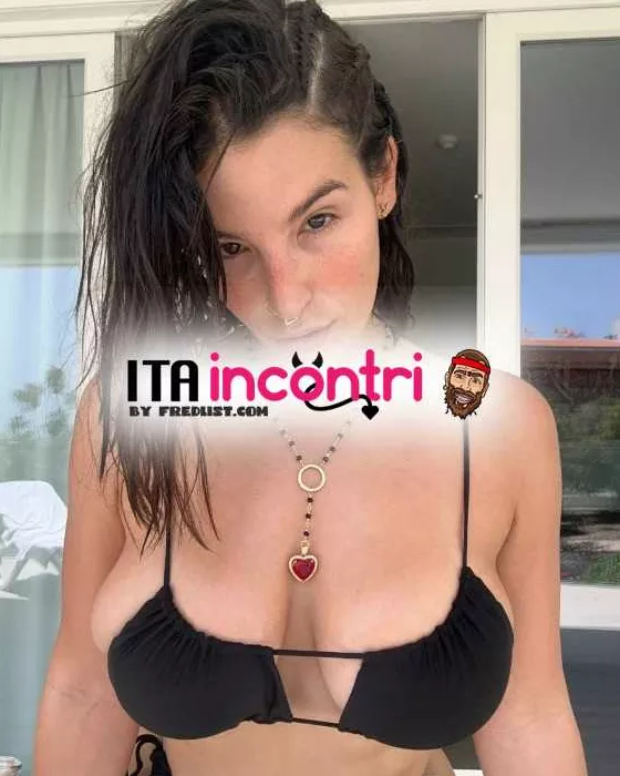escort.it - Vomero  Sono disponibile per sesso, massaggi e videochiamate.