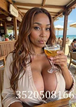 escort.it - A Catanzaro Cosenza Soverato Amantea Falerna Pisso Bellissima tornata Colombo Brasiliana Forme Naturali, 7 Mix Corpo Sensuale Completissima
