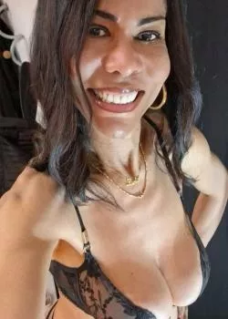 escort.it - ARYNA TRANSEX TRAVOLGENTE TRANSESSUALE FAVOLOSA BOCCA AL NATURALE