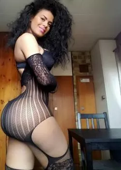 escort.it - ATTENZIONE BOMBA SEXY MOLTO FEMENILE SONO L,UNICA CHE TI SCOPA PER VENE FARE VENIRE PIU DI UNA VOLTA.. !NOVITÀ VIENI