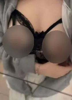 escort.it - Attenzione Oggi Nuova.arrivata In Zona Massaggiatrice Orientale Giovane Curve.anche La Mia Amica .