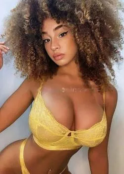 escort.it - Avezzano Nuova Arrivata ꧂ Bellisima Ragazza Della Porta Accanto Massaggio Erotico completa