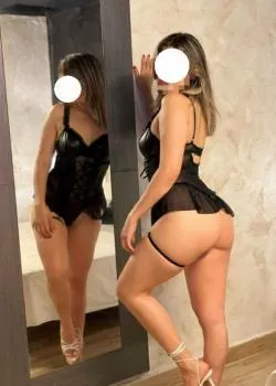 escort.it - BELLISSIMA BIONDA UN VERO VULCANO DI PIACERE SEXY BELLISSIMA CALDA EROTICA PRELIMINARI INDIMENTICABILI GIOVANE E SEXY