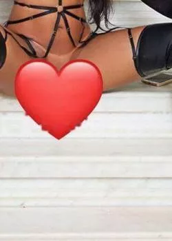 escort.it - Bellissima Trans Attiva E Passiva Calda Arrapante
