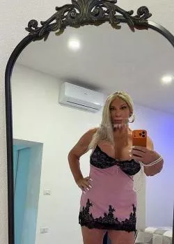 Foto di 3716435570
