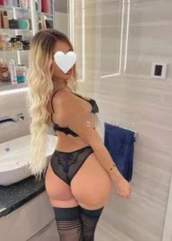 escort.it - cesenatico golosa Pamela Preliminare Al Naturale Da Urlouna Che Non Lascia Cadere Niente Preliminari Al Naturale Con Baci Alla Francesa