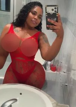 escort.it - Ciao, mi chiamo DULCE. Sono una ragazza , mora e dalle forme voluminose
