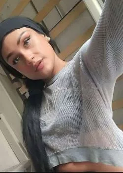 escort.it - Dolce, Petite, Attraente, Femminile E Delicata, Una Donna Trans Che Ti Farà Esplodere Di Desiderio, Senza Tabù. Ti Farò Vibrare Di Piacere
