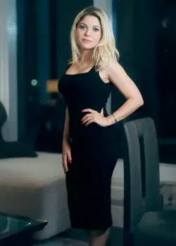 escort.it - Elisa__Immergiti nel mondo del piacere unico assieme a me, da te o in Albergo