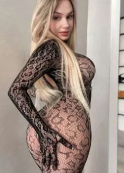 escort.it - Giulia Bellissima Ragazza Italiana SÚper ErÓtica E Porcona Disponibilissima Preliminari Al Naturale Bacci Con Lingua Spompo Senza E Faccio Il Secondo
