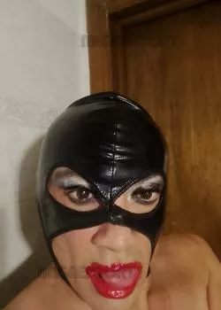 escort.it - Gloryhole solo per veri etero sportivi max35 anni attivissimi!!