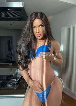 escort.it - Indimenticabile 22 Cm Laurens Trans attiva E Passiva,particolare E Unica Nel Suo Genere. La Migliore La Regina Del Piacere PiÙ Estremo