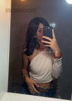 escort.it - Laura 24 Anni. Solo Videochiamate Italiana No Incotro reale 100%