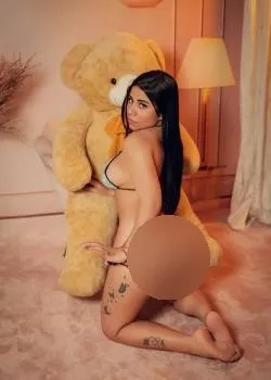 escort.it - Laura e MichelDue, porcellini latine insieme