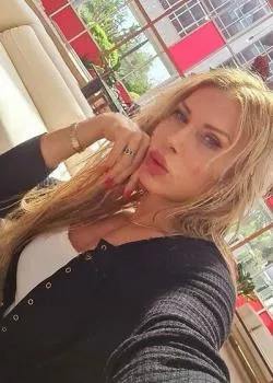 escort.it - Mistress Pamela Italiana