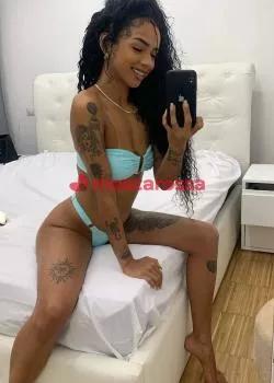 Foto di 3929718700