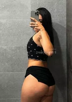 escort.it - Studentessa Italiana, 19 Anni — Videochat & Contenuti Personalizzati