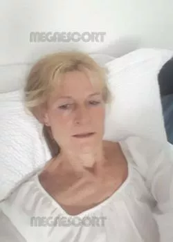 escort.it - Una Signora 50 Anni Ti Aspetta A Bolzano Per Coppia Swinger O Outdoor Solo Telefono E Appuntamento ... A Tuttireife Frau Verwöhnt Gebildete Herren A