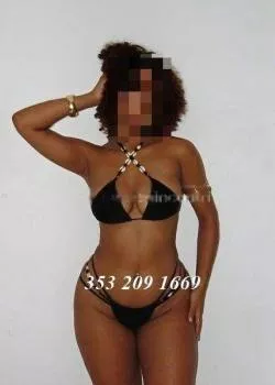 escort.it - Violetta !!!... La Piu Carina Porcellina Vieni A Farti La Migliore Scopatina... Completissima Pronta Per Esaudire Le Tue Fantasie!