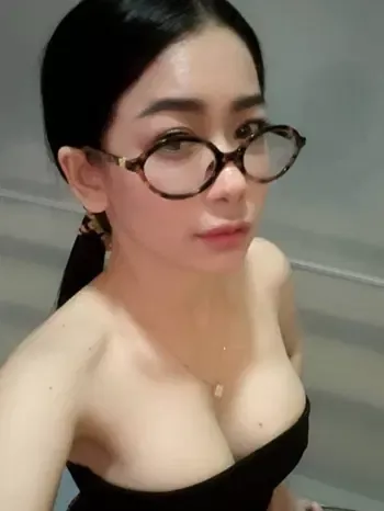 escort.it - Debora thai