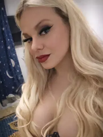 escort.it - Jana bionda