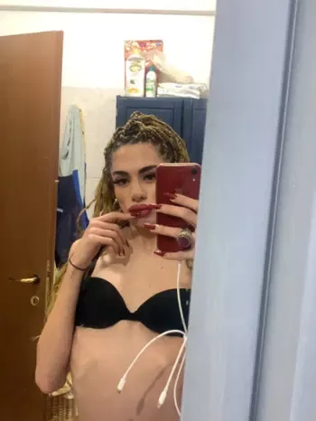 Foto di 3336448718