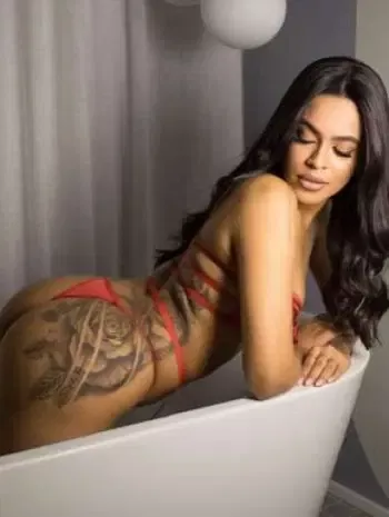 escort.it - Lais due