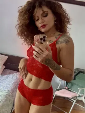 escort.it - Larissa massaggio erotico nuru