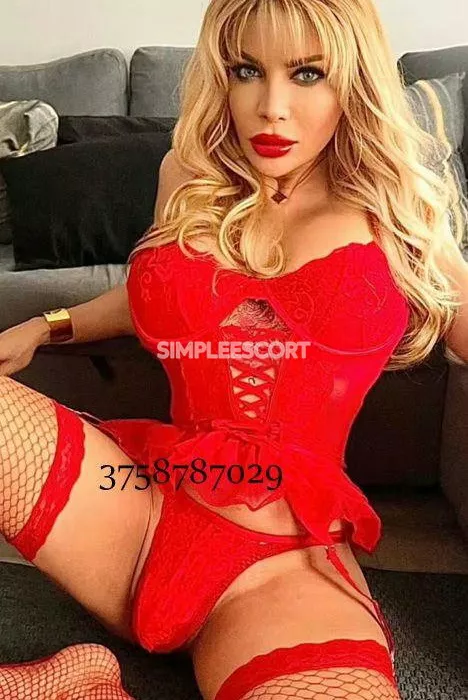 escort.it - A PIACENZA COPPIA BABY TRANS  CAZZO MONSTER SCOPA DONNA MILF IN CALORE