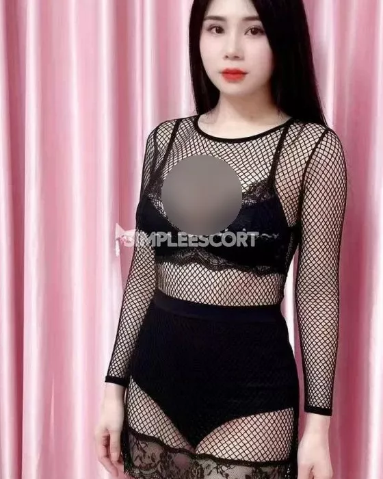 escort.it - Assia, giovane perla orientale: massaggi sensuali e relax totale