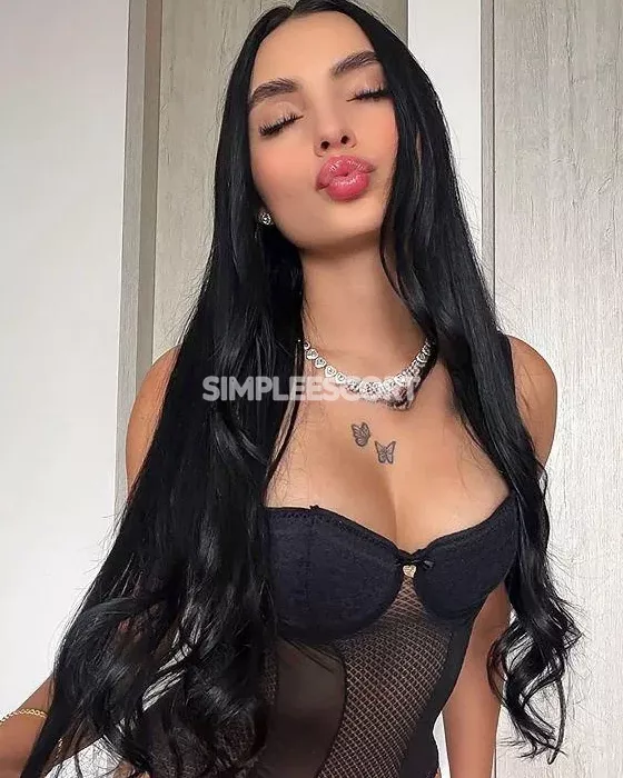 escort.it - Bella Latina a Roma: Passione, Curve e Piacere 24h