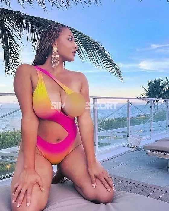 escort.it - Bocca di Fuoco, Dea del Sesso: Passione Senza Limiti a Scauri