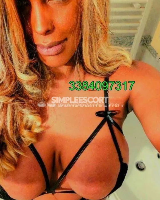 escort.it - La più porca e sexy ti aspetta!