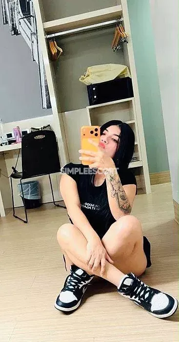 escort.it - Latina Sensuale e Raffinata: Momenti Unici e Indimenticabili