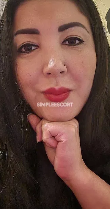 escort.it - Latina sexy e passionale per incontri indimenticabili a Lurago Marinone