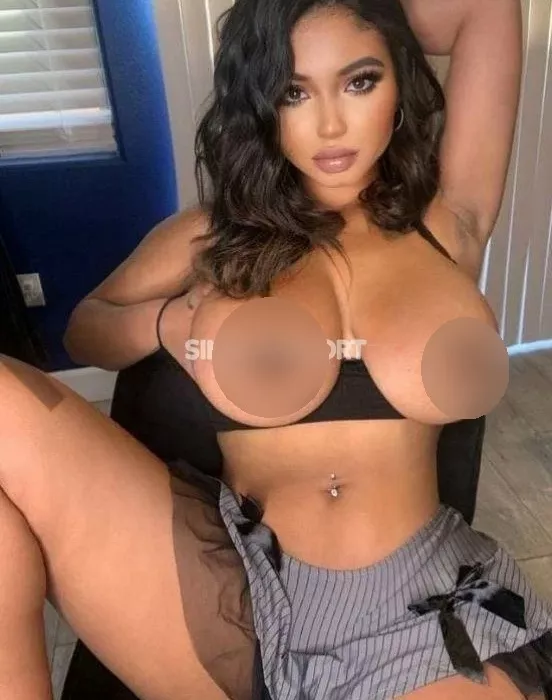 escort.it - Martina, 25 anni: Ninfomane Italiana per Fantasie Senza Limiti