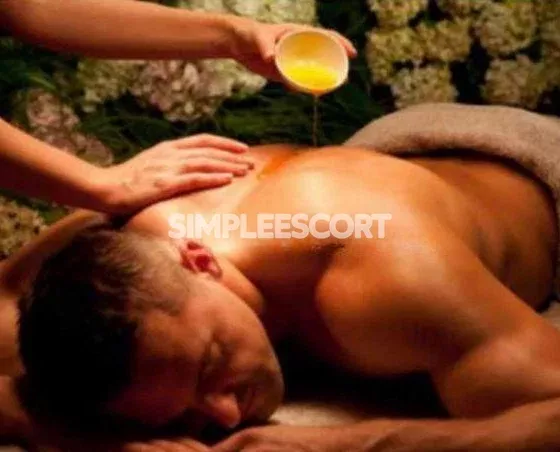 escort.it - Massaggi Deluxe da Bellissima Donna: Relax e Piacere Assoluto
