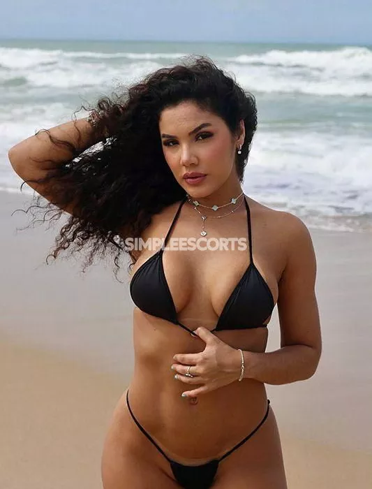 escort.it - RAGAZZA molto calda in crotone